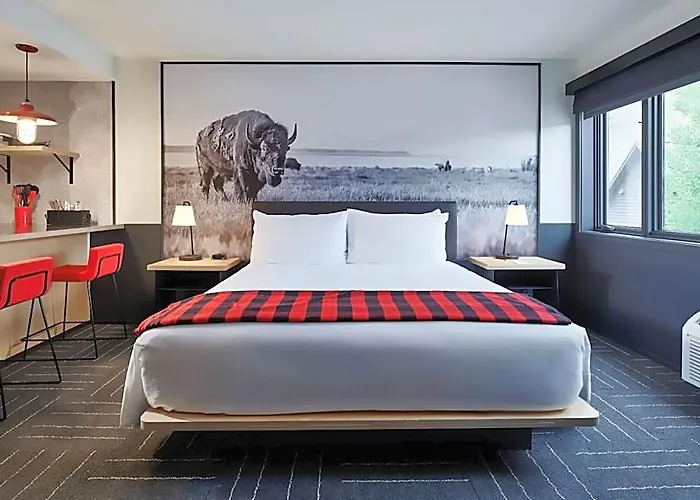 Hotel Mountain Modern Hole 3*