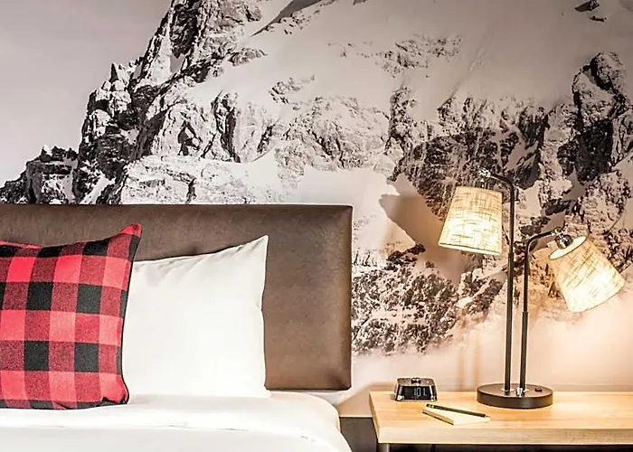 Mountain Modern Hole Hotel Jackson