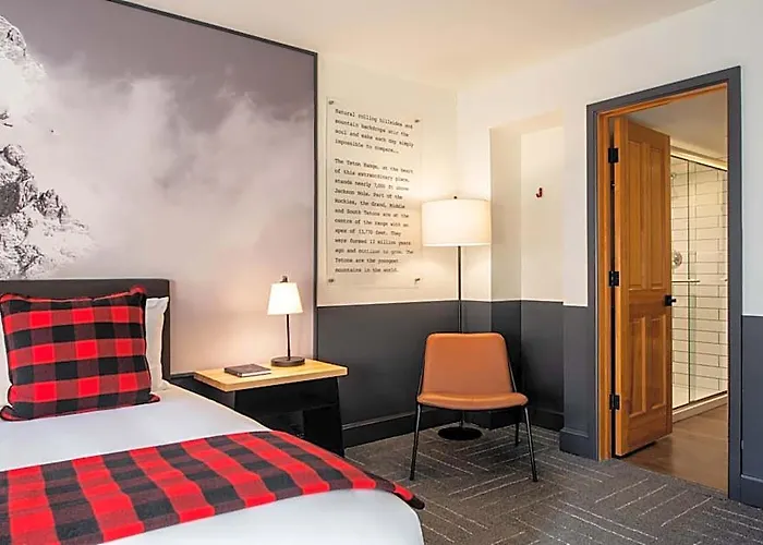 Mountain Modern Hole Hotel