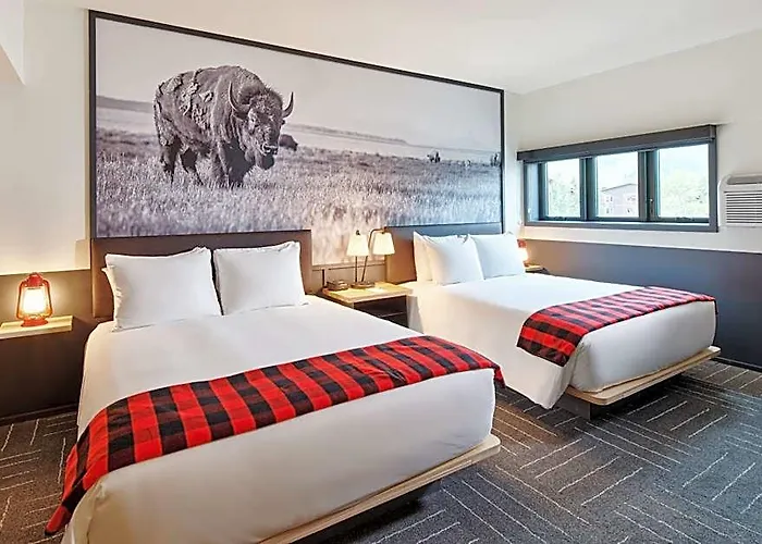 Mountain Modern Hole Hotel